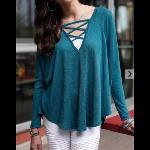 Grace & Lace Tops - NWT Grace & Lace crisscross top xs 💕